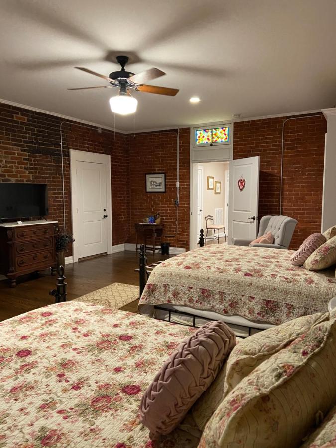 Belle Louise Historic * Paducah